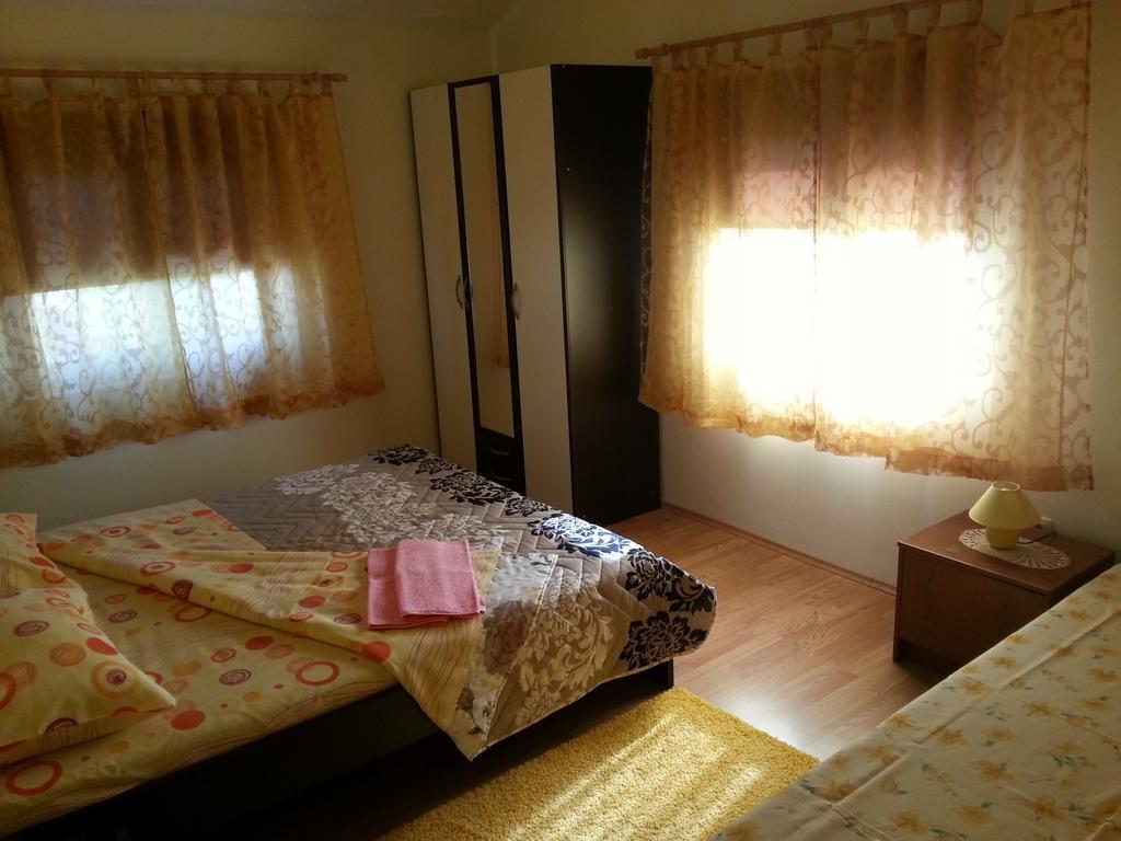 Apartments Sunce 鲁巴达 外观 照片